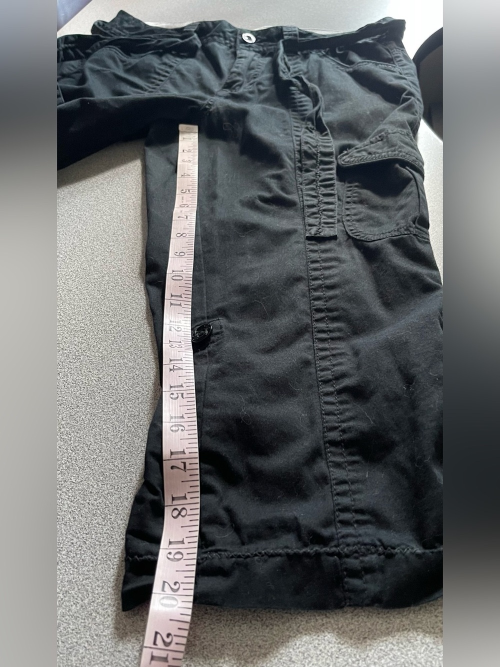 Denver Hayes Black Capri Cargo Pants Size 10 - Picture 11 of 11